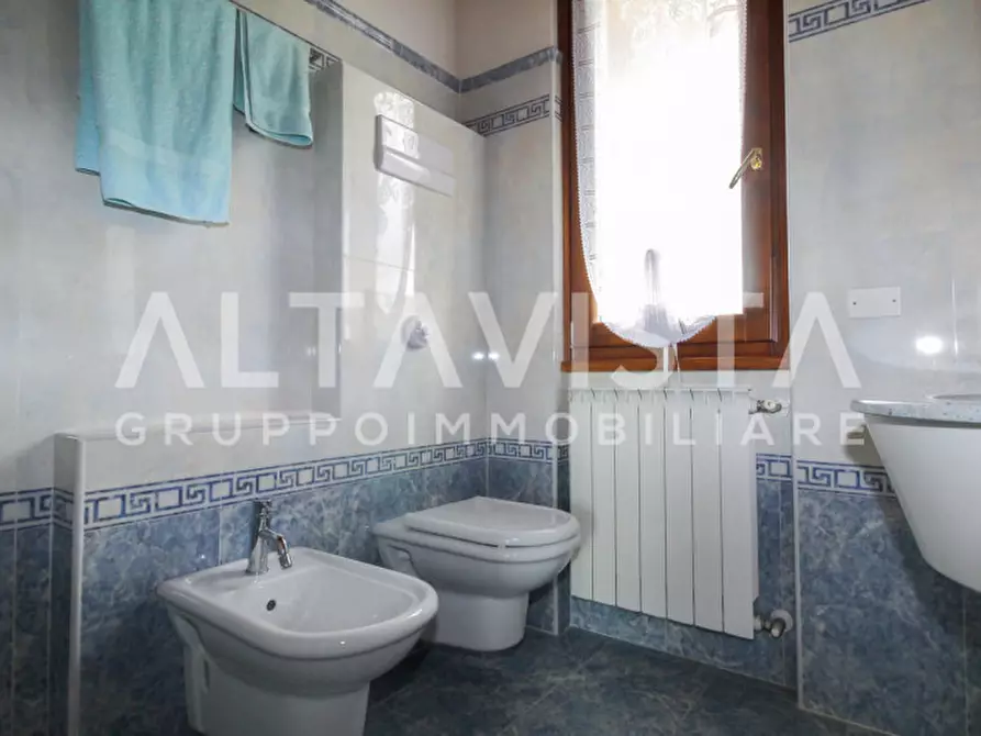 Immagine 20 di Villa in vendita  in Via Villa a Serle