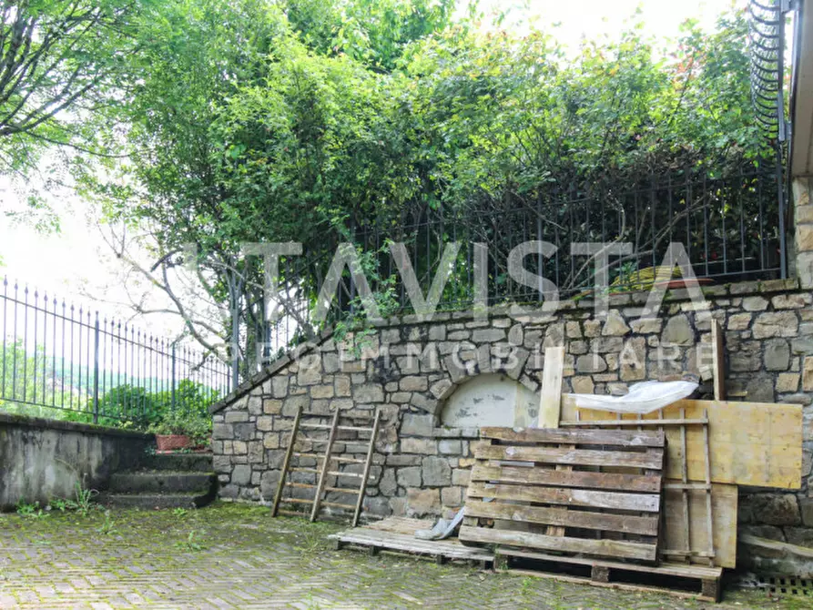 Immagine 30 di Villa in vendita  in Via Villa a Serle