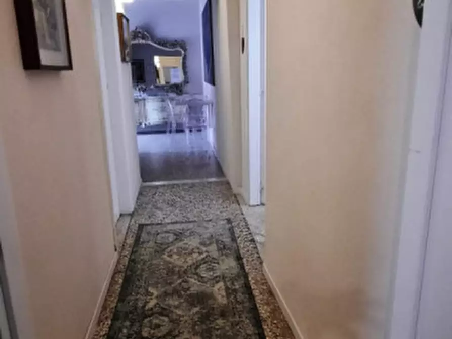 Immagine 18 di Appartamento in vendita  a Venezia