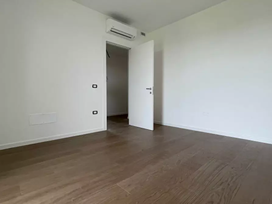 Immagine 14 di Attico in vendita  a Selvazzano Dentro