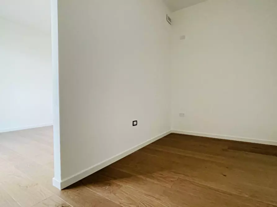 Immagine 21 di Attico in vendita  a Selvazzano Dentro