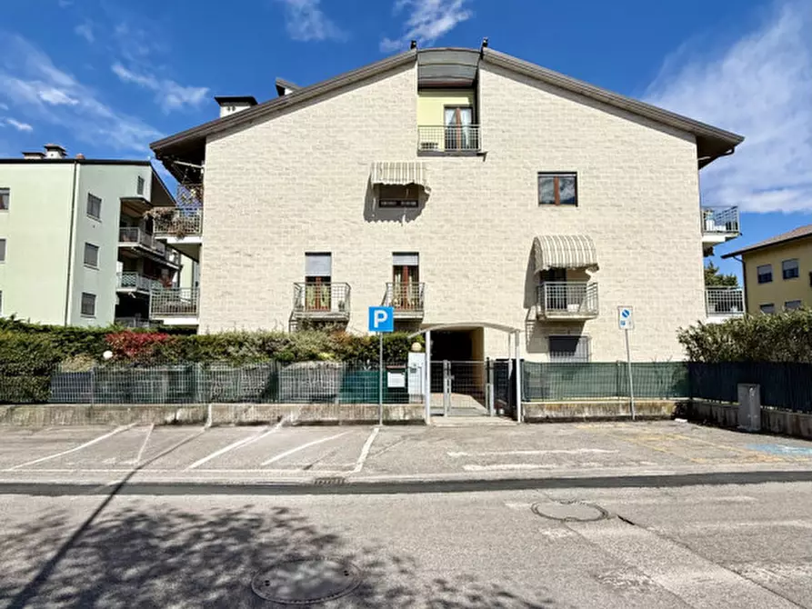 Immagine 1 di Appartamento in vendita  in VIA VASCO DE GAMA 6 a Bussolengo