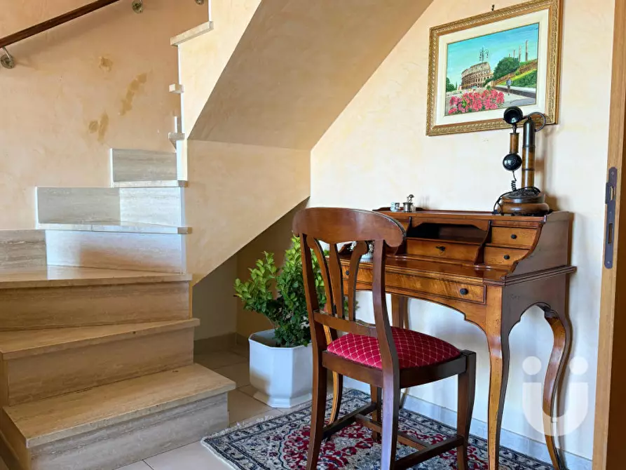 Immagine 1 di Attico in vendita  in Via Riccardo Lombardi a Albano Laziale