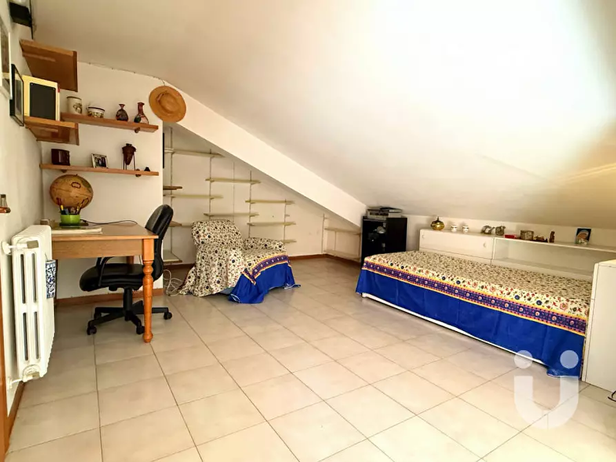 Immagine 19 di Attico in vendita  in Via Riccardo Lombardi a Albano Laziale