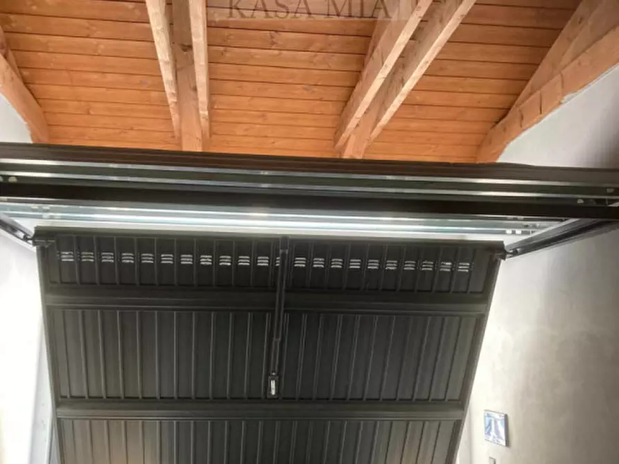 Immagine 11 di Garage in vendita  in via chivasso    19 a San Benigno Canavese