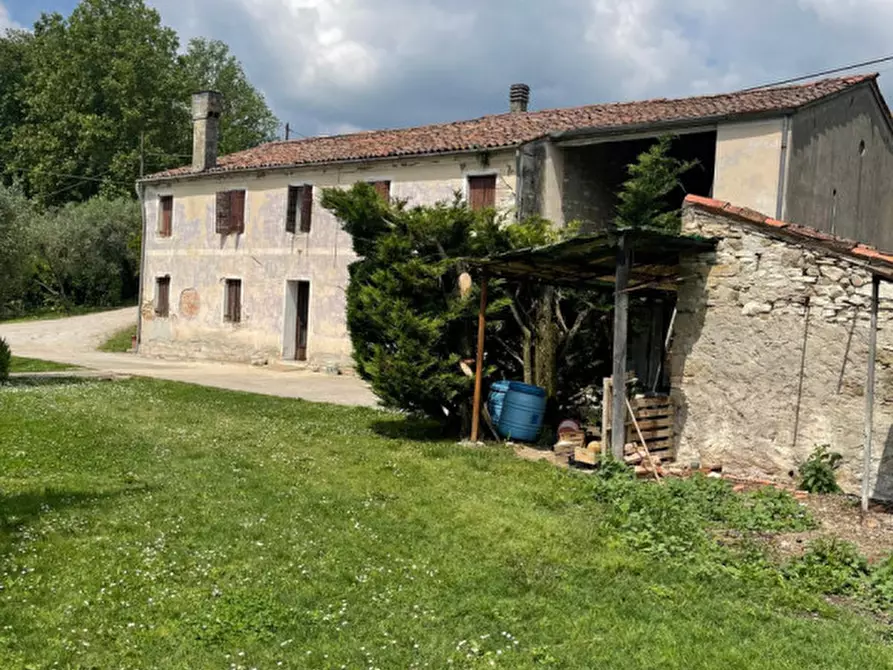 Immagine 1 di Rustico / casale in vendita  in via Tormene a Baone