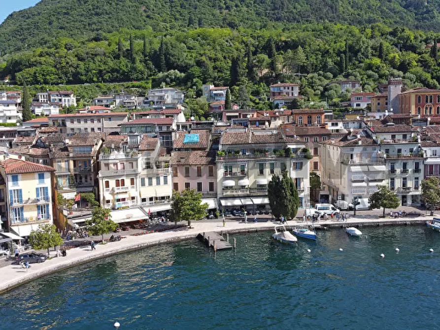 Immagine 1 di Appartamento in vendita  in Via San Carlo 27A, Salò a Salò