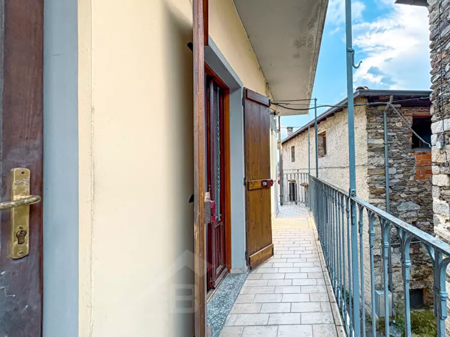 Immagine 10 di Casa indipendente in vendita  in Vicolo Società Operaia 6 a Armeno