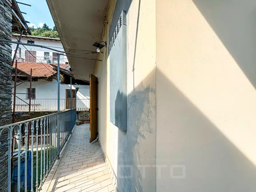 Immagine 11 di Casa indipendente in vendita  in Vicolo Società Operaia 6 a Armeno