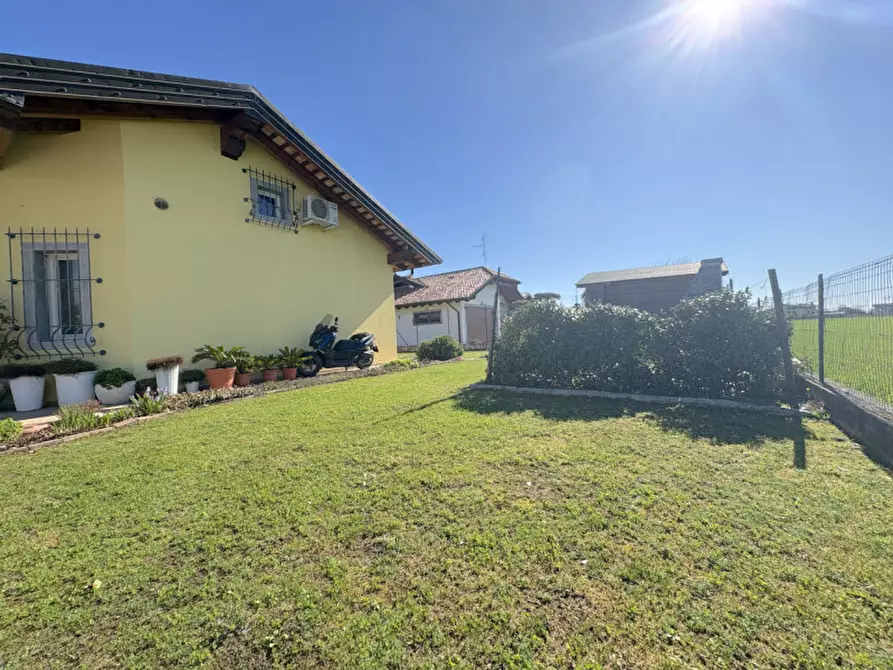 Immagine 29 di Casa indipendente in vendita  in Via della Libertà a Pavia Di Udine