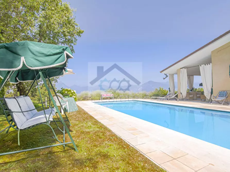 Immagine 25 di Villa in vendita  a San Zeno Di Montagna