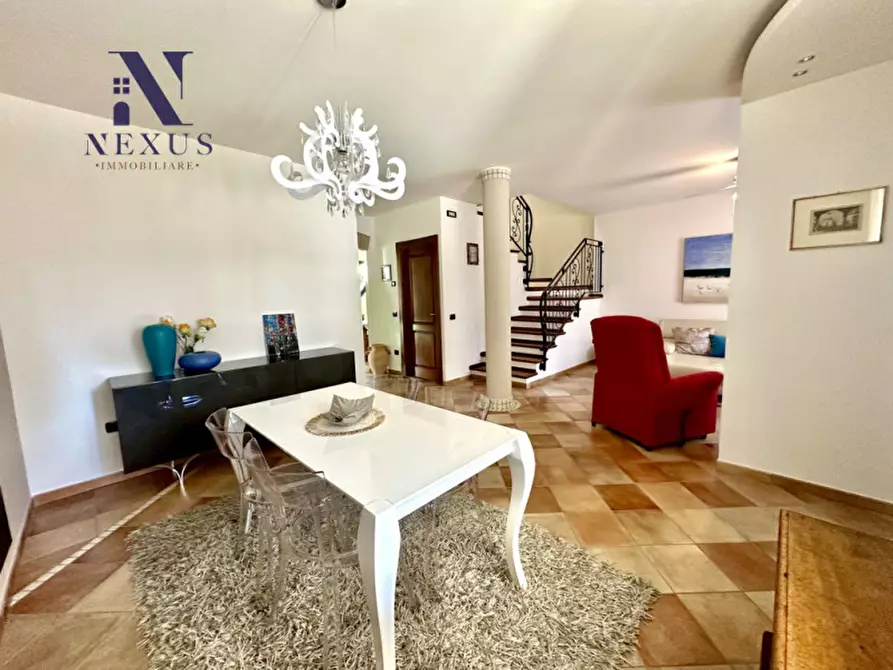 Immagine 7 di Casa bifamiliare in vendita  in Via Giardino, 1 a Terre Roveresche