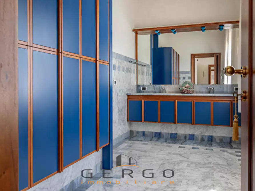 Immagine 14 di Villa in vendita  in Via San Martino a Valdobbiadene