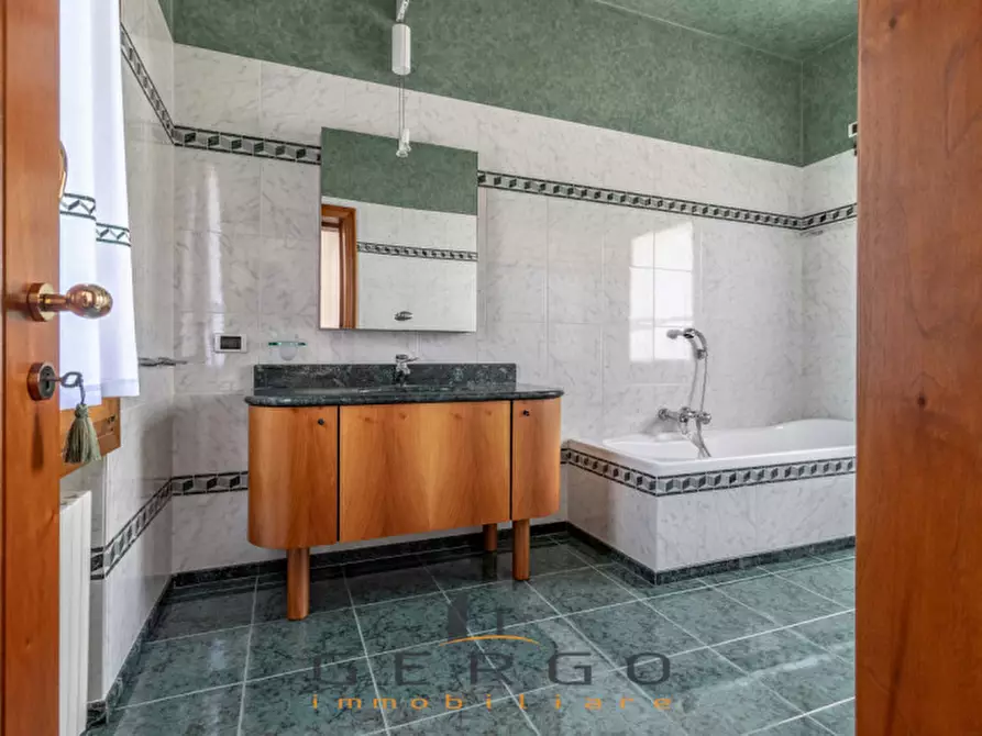 Immagine 18 di Villa in vendita  in Via San Martino a Valdobbiadene