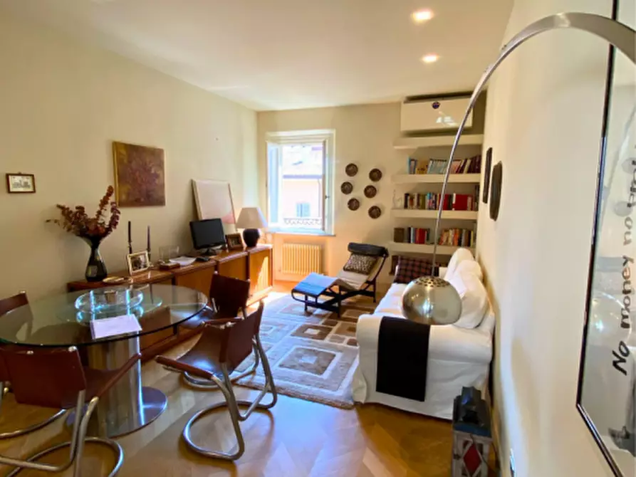 Immagine 2 di Appartamento in vendita  in VIA XX MARZO a Parma