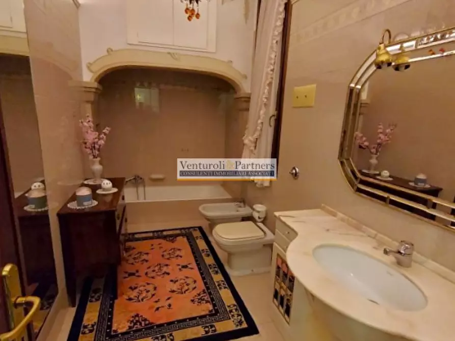 Immagine 18 di Villa in vendita  in via volturno a Brescia