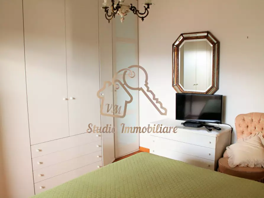 Immagine 20 di Appartamento in vendita  in Via Riva Ligure, 45 a Roma