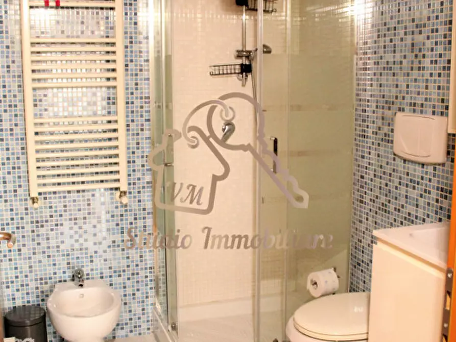 Immagine 26 di Appartamento in vendita  in Via Riva Ligure, 45 a Roma