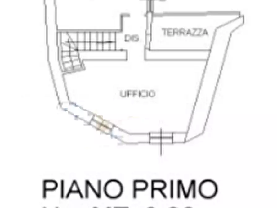 Immagine 11 di Ufficio in vendita  in Piazza Mercato 9 a Settimo San Pietro