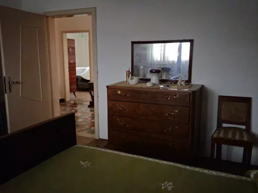 Immagine 11 di Casa indipendente in vendita  in Via Roma a Ospedaletto Euganeo