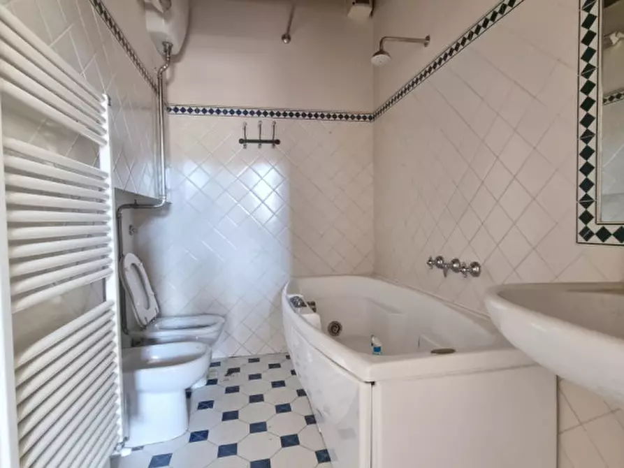 Immagine 5 di Appartamento in affitto  in VIA DELLA SPADA a Firenze