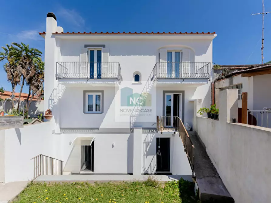 Immagine 1 di Casa indipendente in vendita  in VIA CASTANITO 59 a Casamicciola Terme