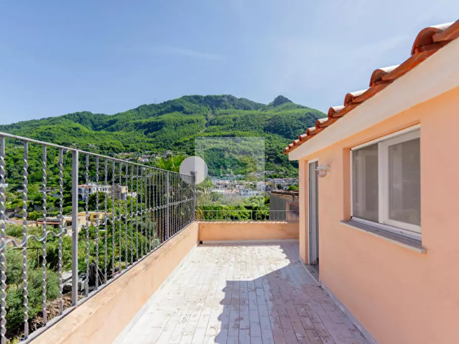 Immagine 6 di Casa indipendente in vendita  in VIA CASTANITO 59 a Casamicciola Terme