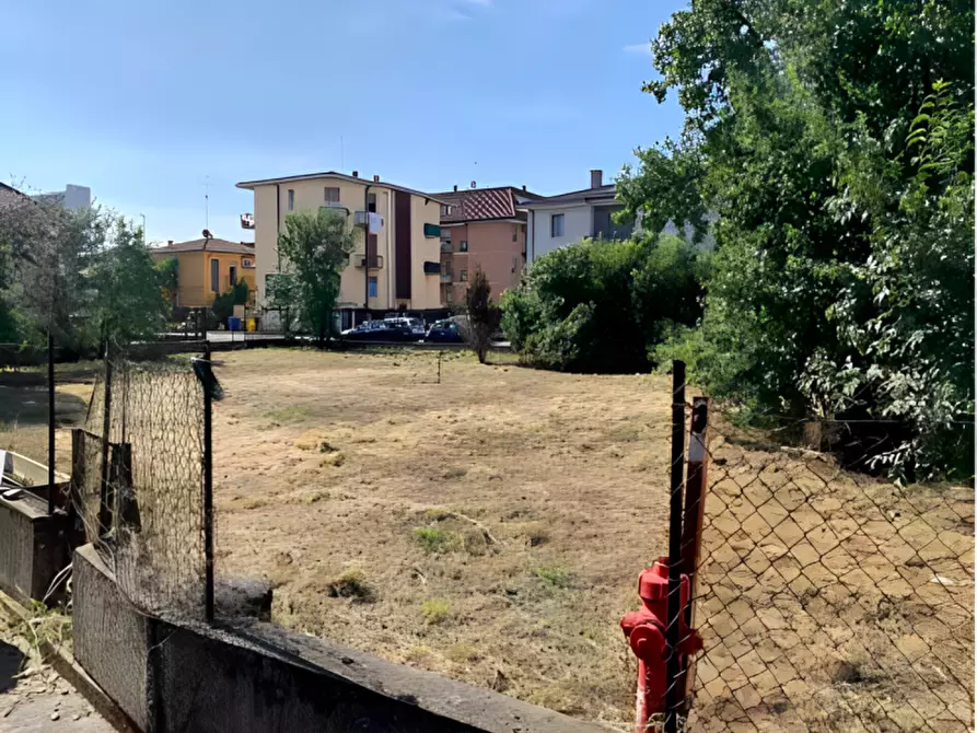 Immagine 6 di Magazzino in vendita  in Via Ferdinando Meneghezzi 2 a Crema