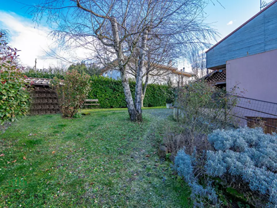 Immagine 12 di Villa in vendita  in Via Alexander Fleming a Monte San Pietro