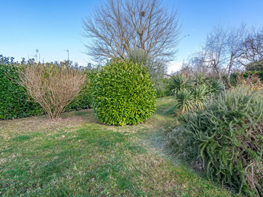 Immagine 57 di Villa in vendita  in Via Alexander Fleming a Monte San Pietro