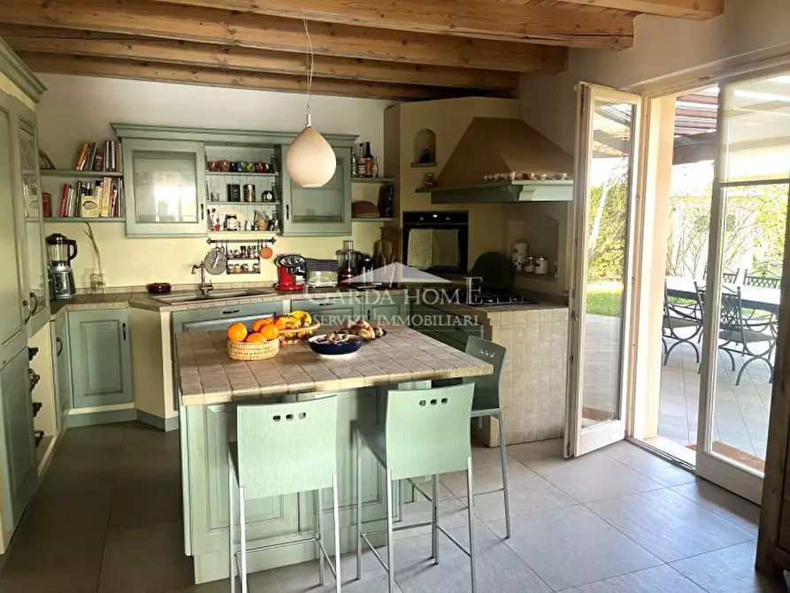 Immagine 16 di Villa in vendita  in Località Monte Maino a Desenzano Del Garda