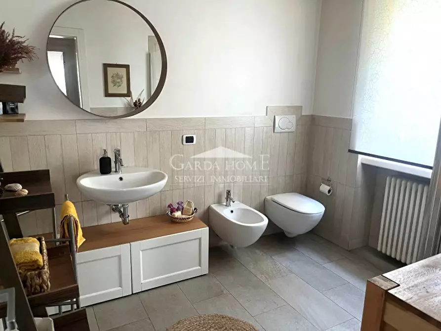 Immagine 21 di Villa in vendita  in Località Monte Maino a Desenzano Del Garda
