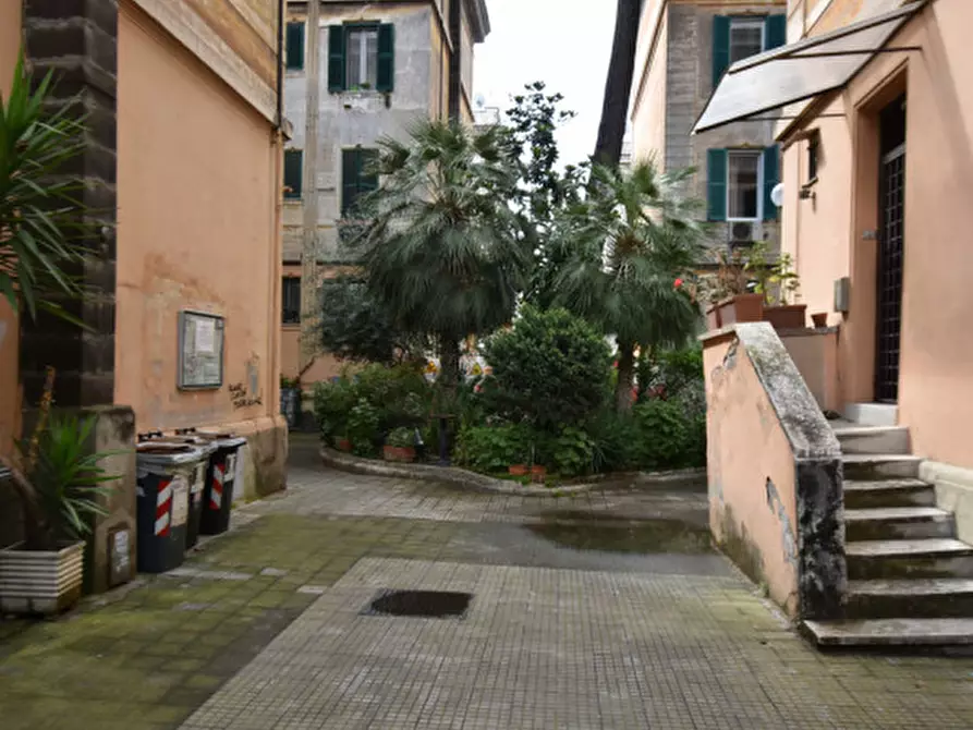 Immagine 4 di Appartamento in vendita  in Via Galileo Ferraris a Roma