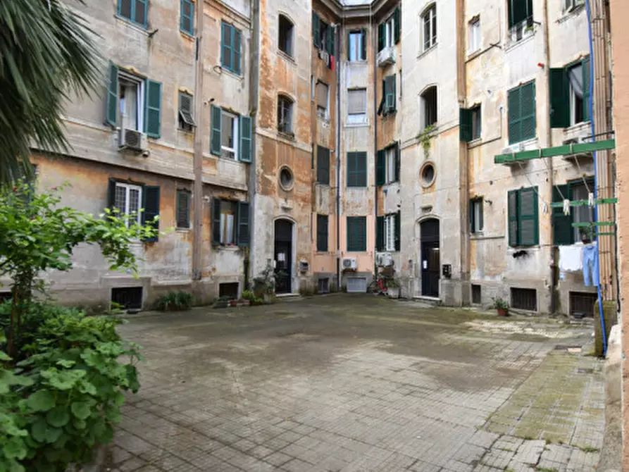 Immagine 7 di Appartamento in vendita  in Via Galileo Ferraris a Roma