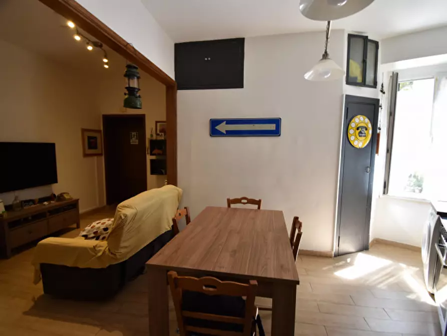 Immagine 15 di Appartamento in vendita  in Via Galileo Ferraris a Roma