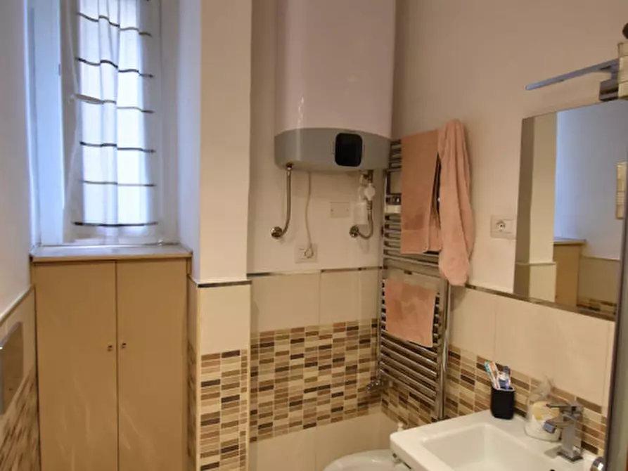 Immagine 24 di Appartamento in vendita  in Via Galileo Ferraris a Roma