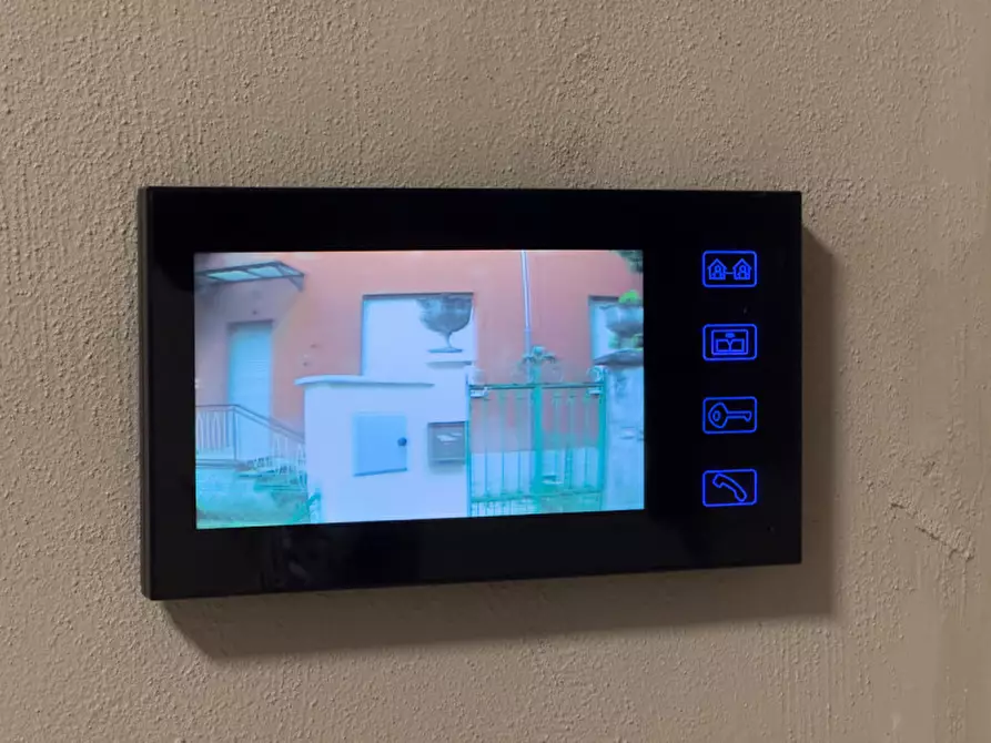 Immagine 15 di Villa in vendita  in Via Gramsci 7 a Cornate D'adda