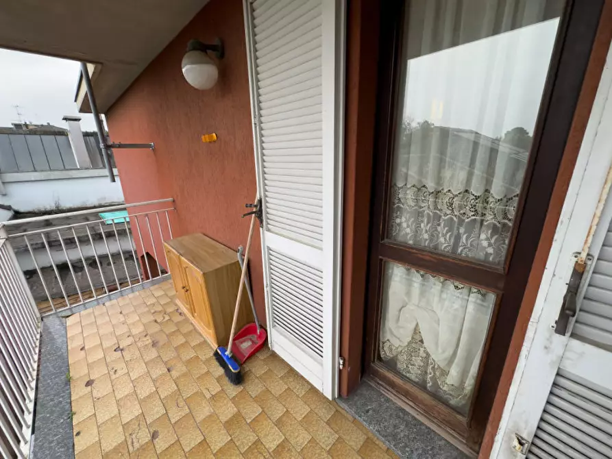 Immagine 42 di Villa in vendita  in Via Gramsci 7 a Cornate D'adda