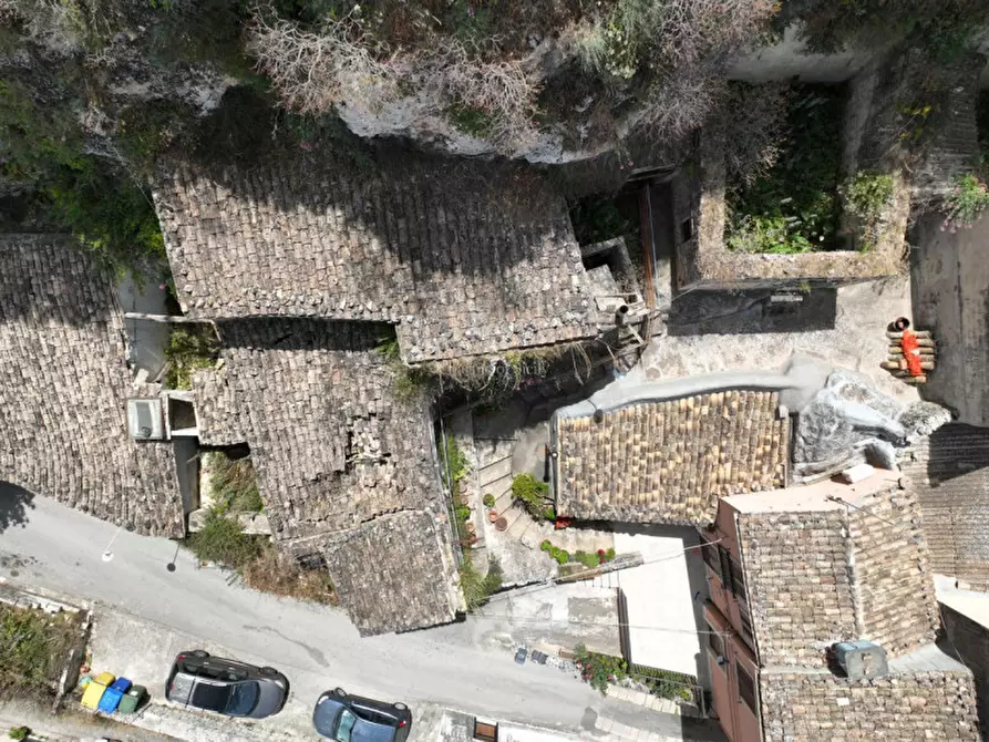 Immagine 3 di Casa indipendente in vendita  a Modica