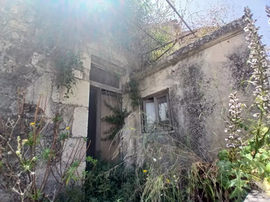 Immagine 12 di Casa indipendente in vendita  a Modica