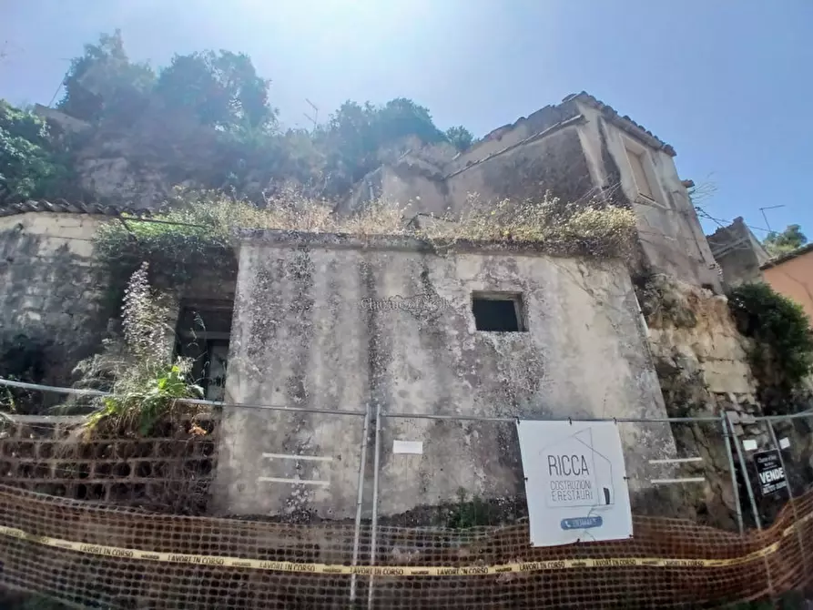 Immagine 13 di Casa indipendente in vendita  a Modica
