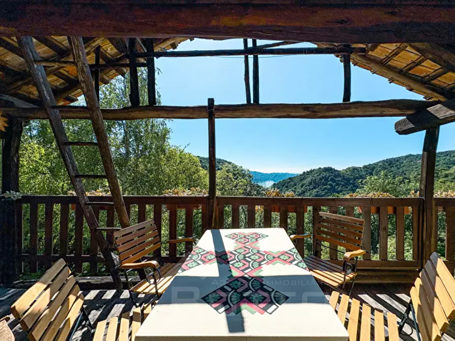 Immagine 26 di Casa indipendente in vendita  in Via Molino 26 a Arola