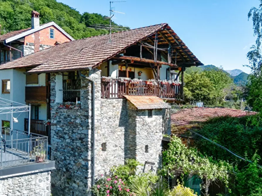 Immagine 47 di Casa indipendente in vendita  in Via Molino 26 a Arola