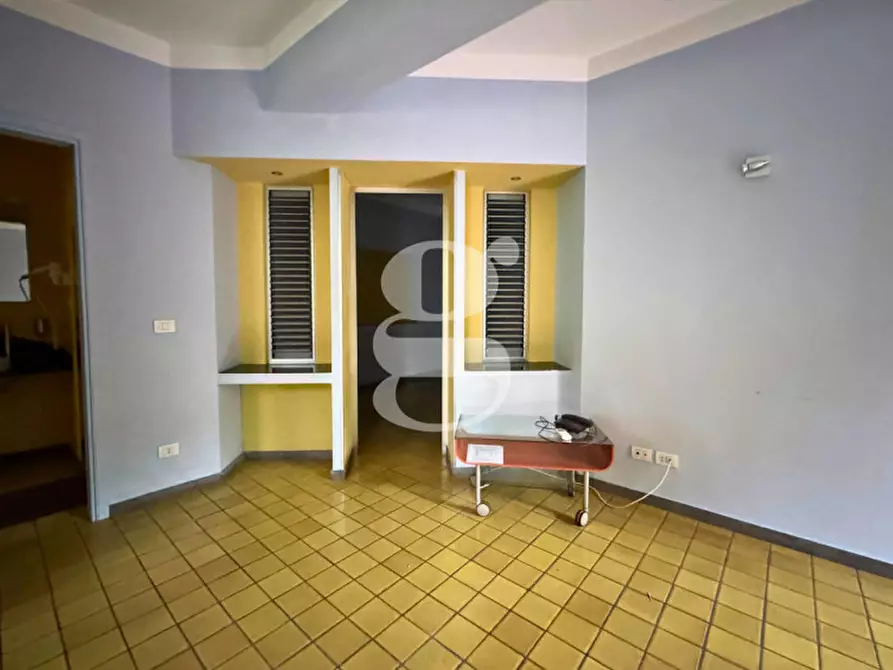 Immagine 4 di Appartamento in vendita  in VIA NETTUNO a Milazzo