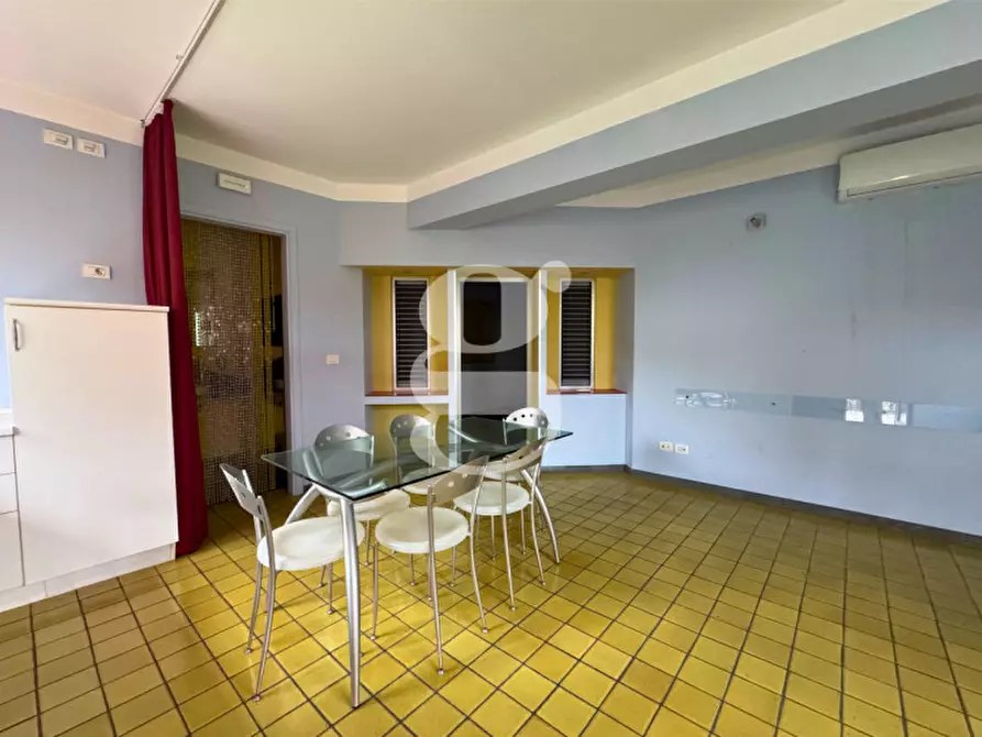 Immagine 3 di Appartamento in vendita  in VIA NETTUNO a Milazzo