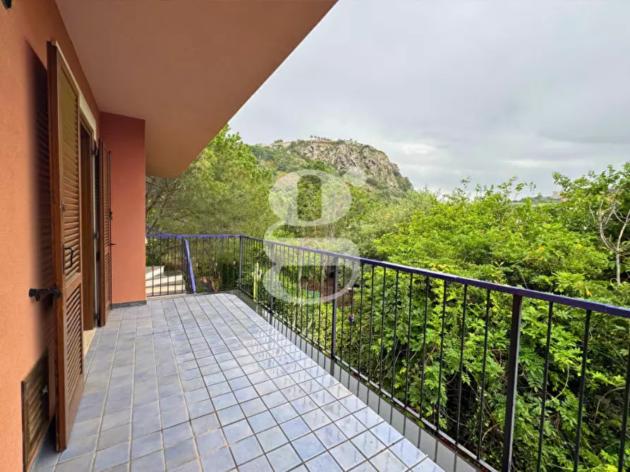 Immagine 11 di Appartamento in vendita  in VIA NETTUNO a Milazzo