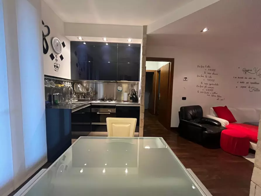 Immagine 4 di Appartamento in vendita  in via Pastrengo a Paese