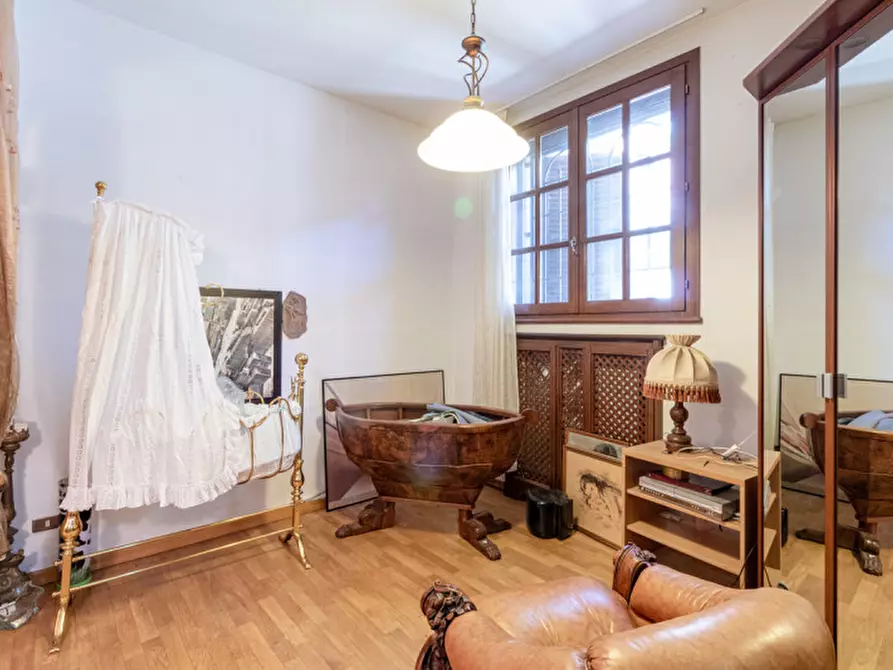 Immagine 52 di Casa bifamiliare in vendita  in via toscana a Bologna