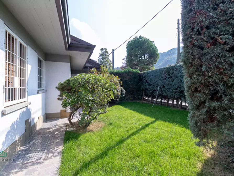 Immagine 60 di Casa bifamiliare in vendita  in via jussi a San Lazzaro Di Savena