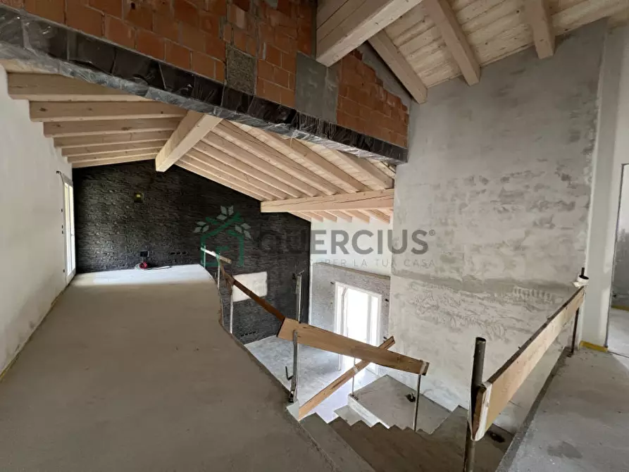 Immagine 9 di Villa in vendita  in via casenuove a San Donà Di Piave